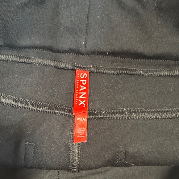 SPANX Black Skinny Pants - Picture 5 of 6